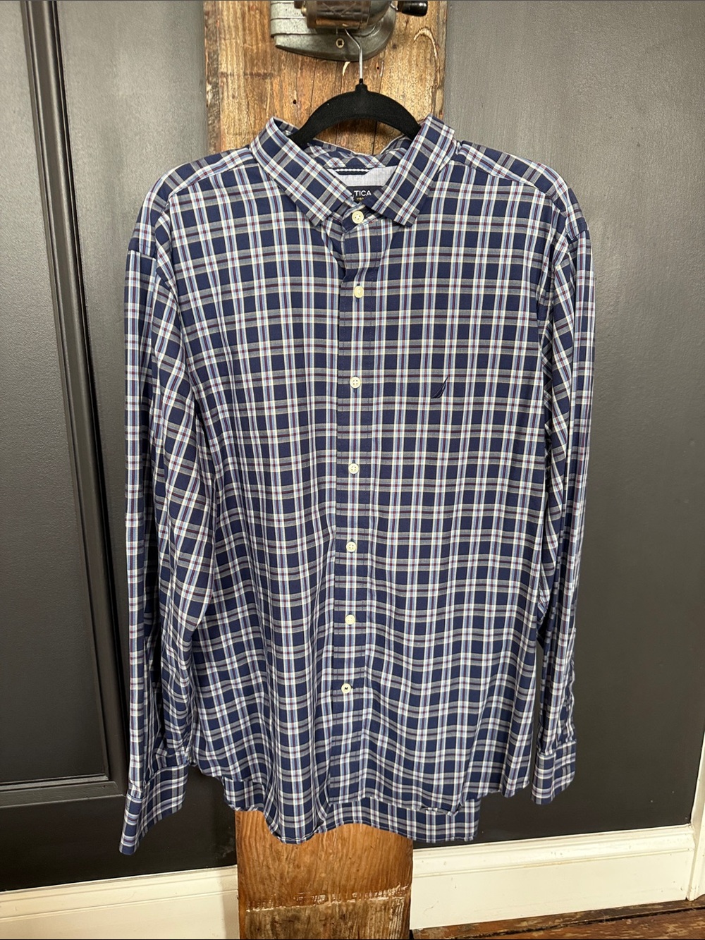 Nautica Men's Blue Plaid Button-Down Shirt